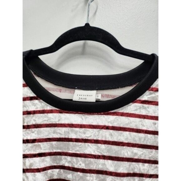 Crescent Drive Womens Velvet Top Size 3X White Red Striped Long Sleeve BOHO - Picture 2 of 9